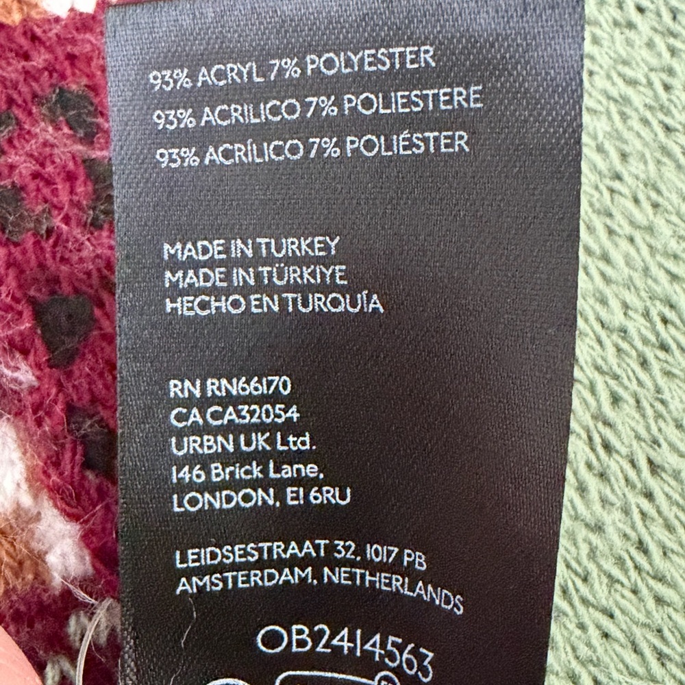NWT new Anthropologie Mariel scarf game day football maroon green - Picture 11 of 15